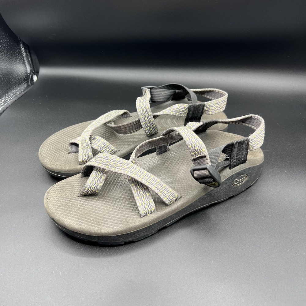 Chaco Sandal Shoes Mens Size 11 Gray Toe Loop Hiking Sandals Outdoor Strappy
